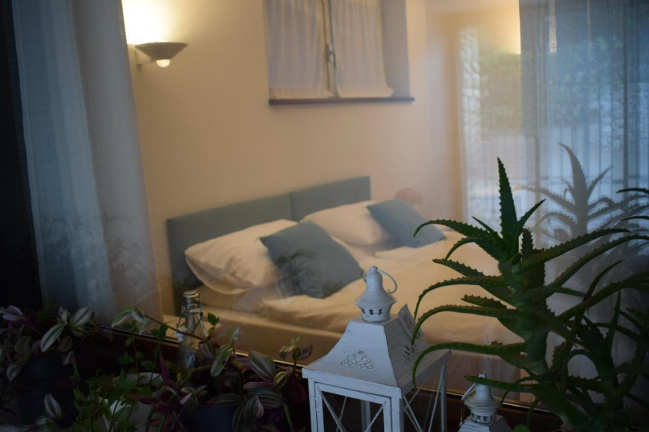 Tatjana House Apartamento Brenzone sul Garda Exterior foto